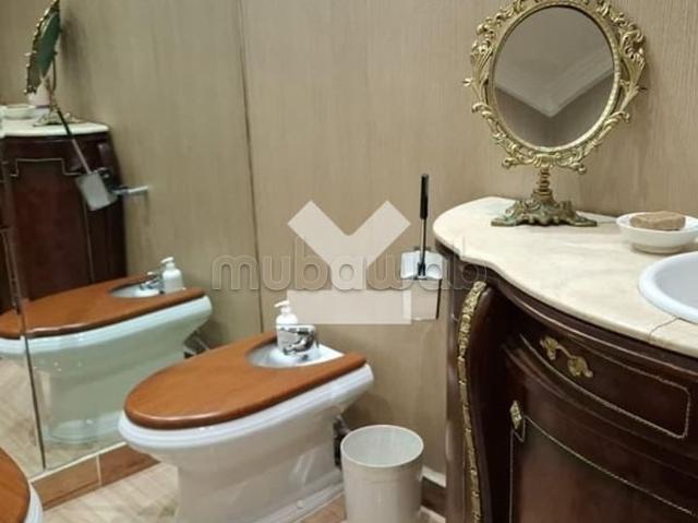 Appartement à Vendre de 273.0 m² à Casablanca, Triangle D'Or