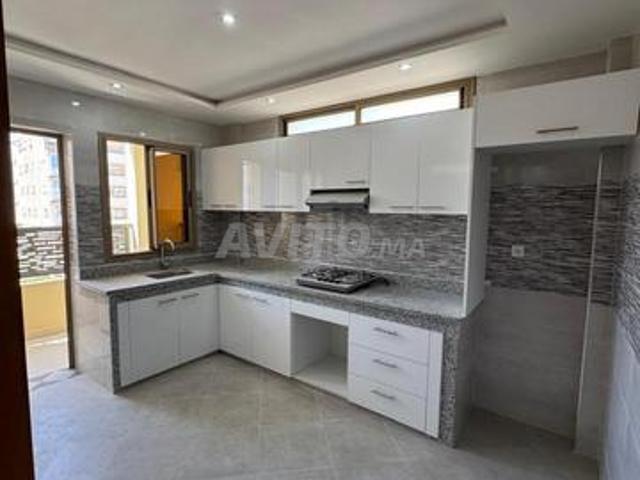 Appartement à vendre double façade 73 m² à Agadir