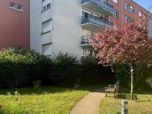 Appartement À Vendre Métro Front Populaire