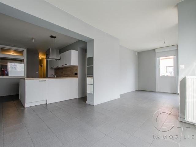 Appartement à vendre pour 109000 euro avec 3 chambres à coucher