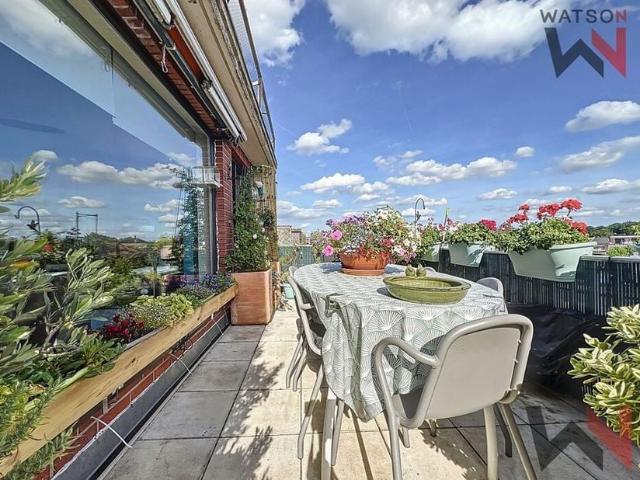 Appartement à vendre pour 295000 euro avec 2 chambres à coucher