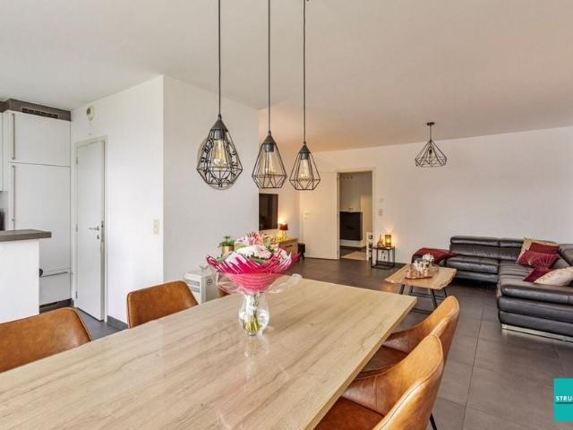 Appartement à vendre pour 295000 euro avec 2 chambres à coucher