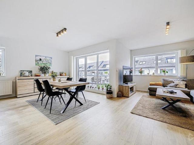 Appartement à vendre pour 299000 euro avec 2 chambres à coucher