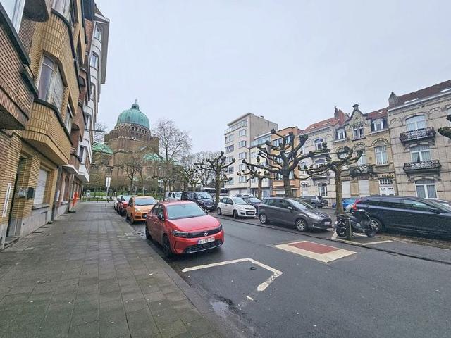 Appartement à vendre pour 200000 euro avec 1 chambres à coucher