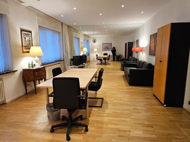 Appartement à vendre pour 325000 euro avec 1 chambres à coucher
