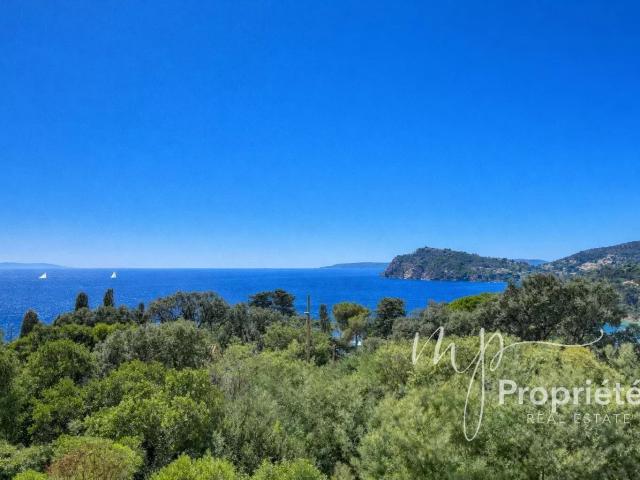 Appartement à vendre Rayol Canadel sur Mer Vue mer +parking + garage inclus