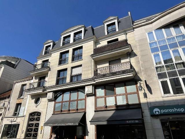 Appartement À Vendre rue Auguste Mounié