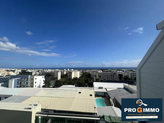 APPARTEMENT T2 ST CLOTILDE