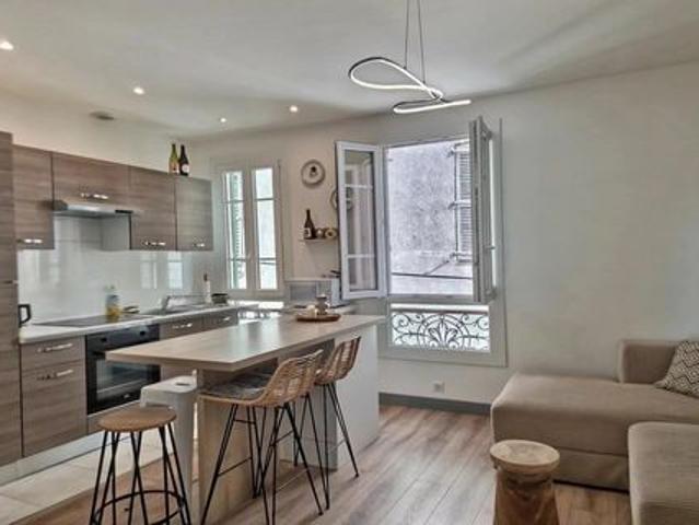 Appartement à vendre sur Antibes, Vieil Antibes Alpes Maritimes