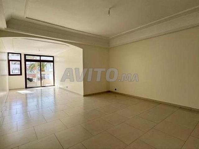 Appartement à vendre sur Ghandi, face à CIL Casa