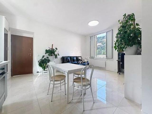 Appartement à la vente sur Menton Alpes Maritimes