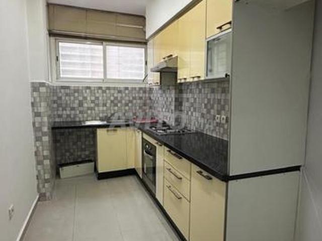 Appartement à Vendre sur RDC Hay Salam