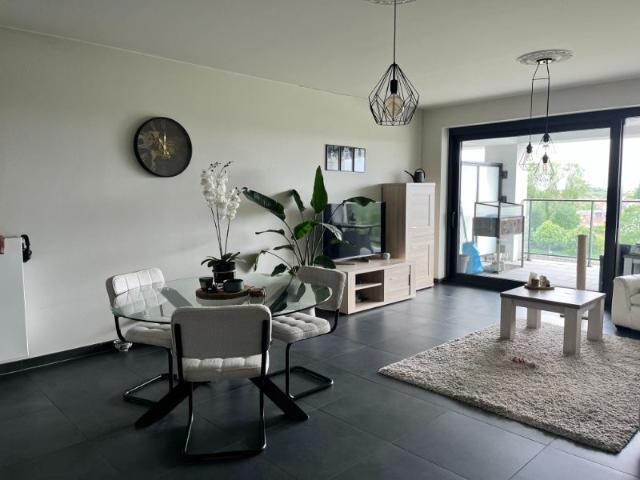 Appartement aan het water met zicht op de vaart inclusief garage