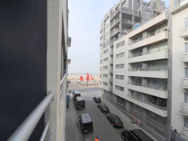 Appartement aan zee mog. met overdekte parkeerplaats