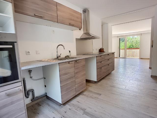 Appartement Aix En Provence 3 pièce s 66.13 m2 Refait à Neuf, parking, Climatisation