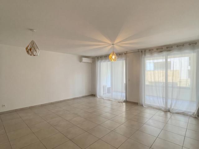 Appartement Aix En Provence 13090 71 m²