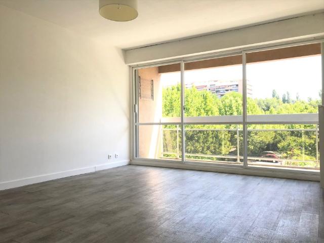 Appartement Aix En Provence 13100 55.18 m²