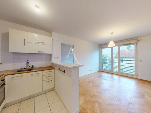 Appartement Alfortville 2 pièce s 39.8 m2 et parking