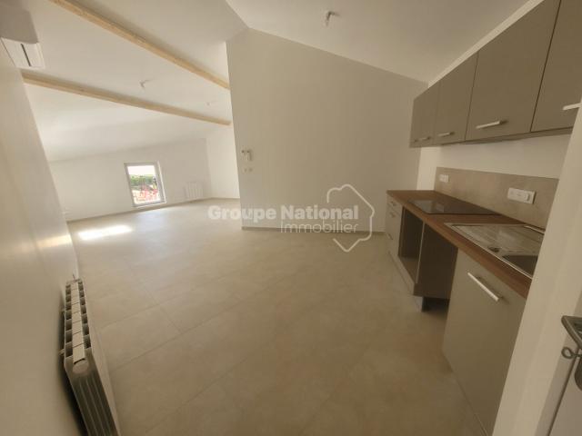 Appartement Amberieux T3 63.45 m2 865 € CC
