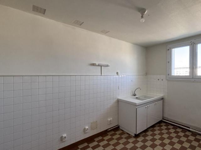 Appartement ancien à Vendome à louer Locagestion, expert en gestion locative