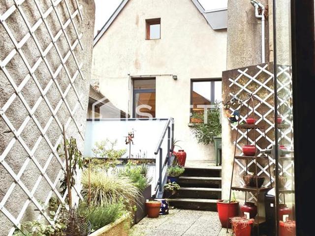 Appartement ancien avec beaucoup de cachet