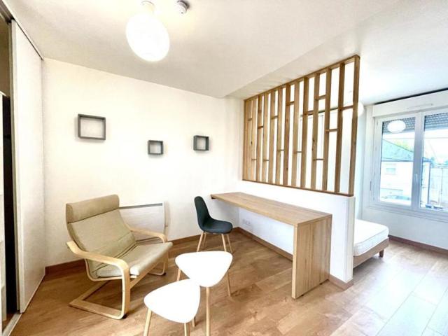 Appartement Angers 1 pièce s 23 m2