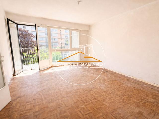 Appartement Angers proche hypercentre – Dernier étage avec ca