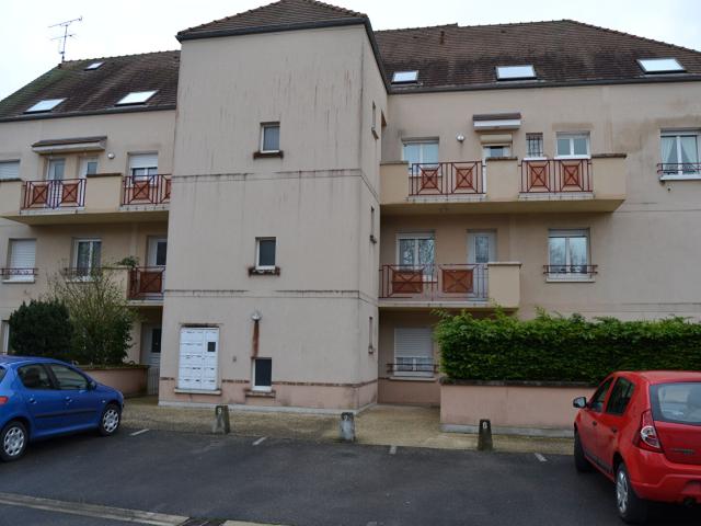 APPARTEMENT ANGERVILLE 2 pièce s 42 m2