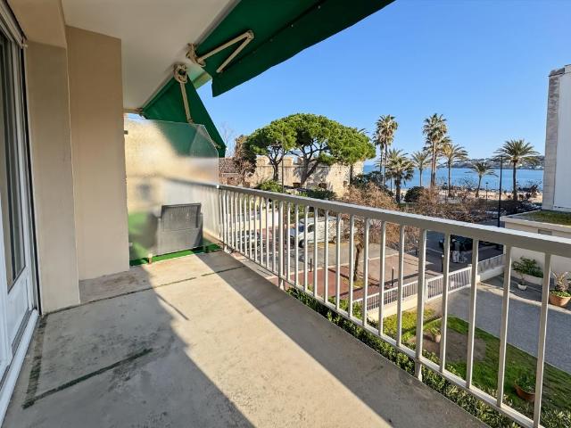 Appartement Antibes 1 pièce s 32.33 m2