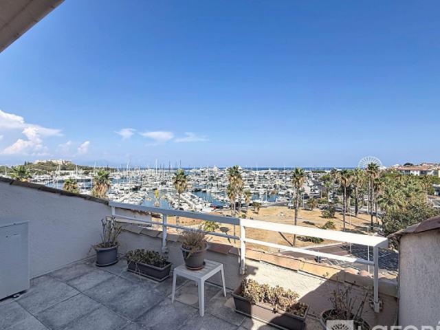 Appartement Antibes 4 pièce s 137 m2 sur la port Vauban