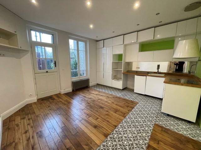 Appartement Asnieres Sur Seine 3 pièce s 47.96 m2