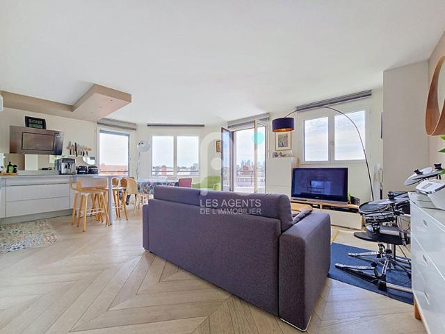 Appartement Asnieres Sur Seine 3 pièces 72 m2 + balcon + parking en suss