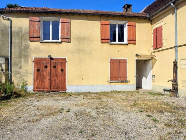 Appartement Arc Les Gray 4 pièce s 139 m2