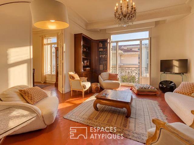 Appartement Art Déco et courbes magistrales