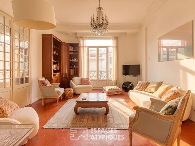 Appartement Art Déco et courbes magistrales