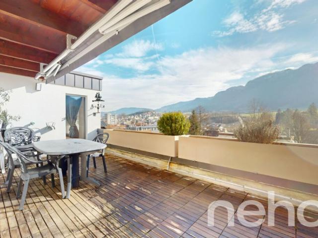 Appartement attique 5.5 pièces ? Terrasse 32m² et Vue Panoramique