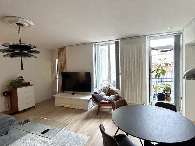 Appartement Atypique type Loft au coeur de la ville