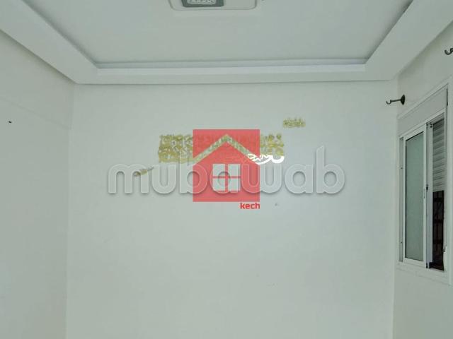 Appartement au 1er Etage à Mabrouka