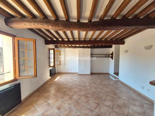 Appartement au coeur du village