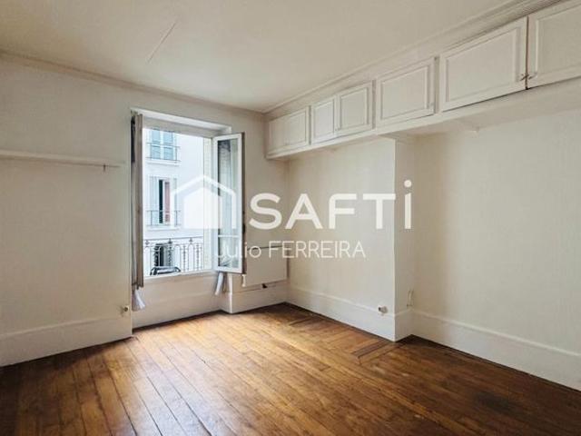 Appartement au couer du 17eme