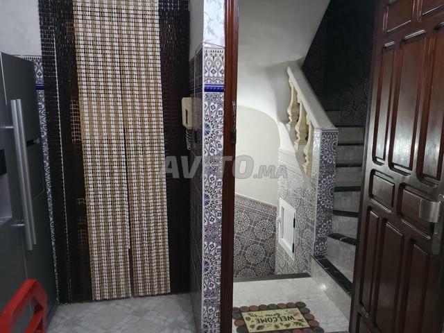 Appartement au premier étage à vendre dans le quartier El Manar