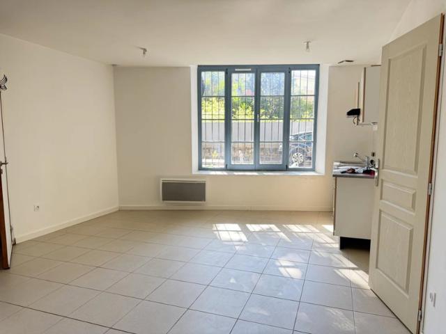 APPARTEMENT AU RDC