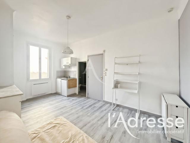 Appartement Aubagne 1 pièce 18 m2
