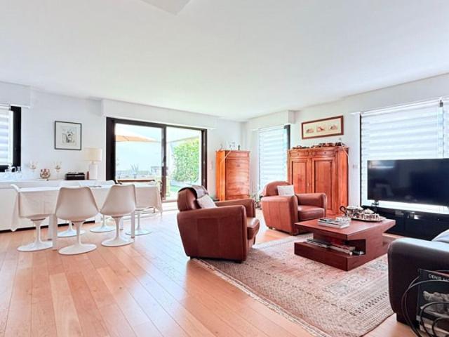 Appartement • Auteuil Nord
