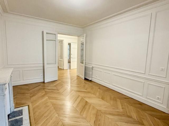 Appartement • Auteuil Nord