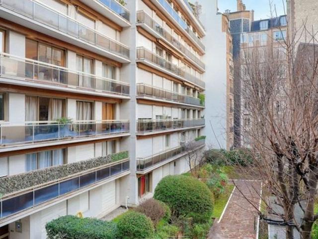 Appartement • Auteuil Nord