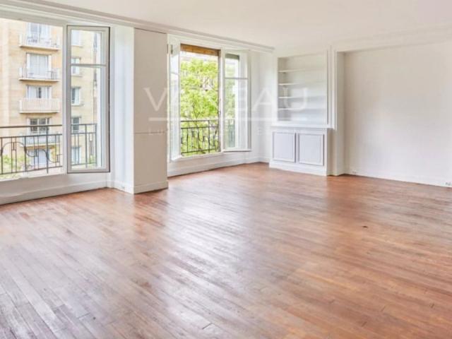 Appartement • Auteuil Sud