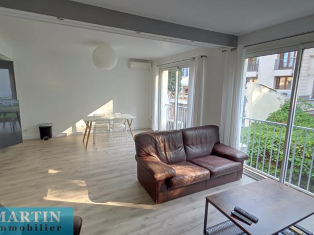 APPARTEMENT AVEC ASCENSEUR