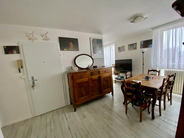 APPARTEMENT AVEC ASCENSEUR À RÉNOVER À VENDRE À MAUBEUGE