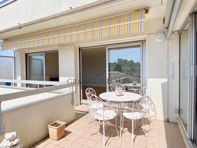 Appartement avec ascenseur et garage CROIX BLANCHE